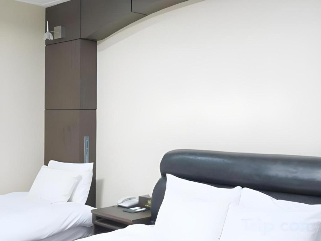 Korea Tourist Hotel Suwon Bagian luar foto